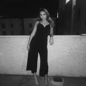 Meet your Posher, Katelyn